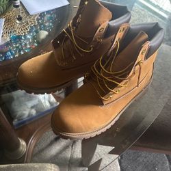 Size 7 Timberland Boots