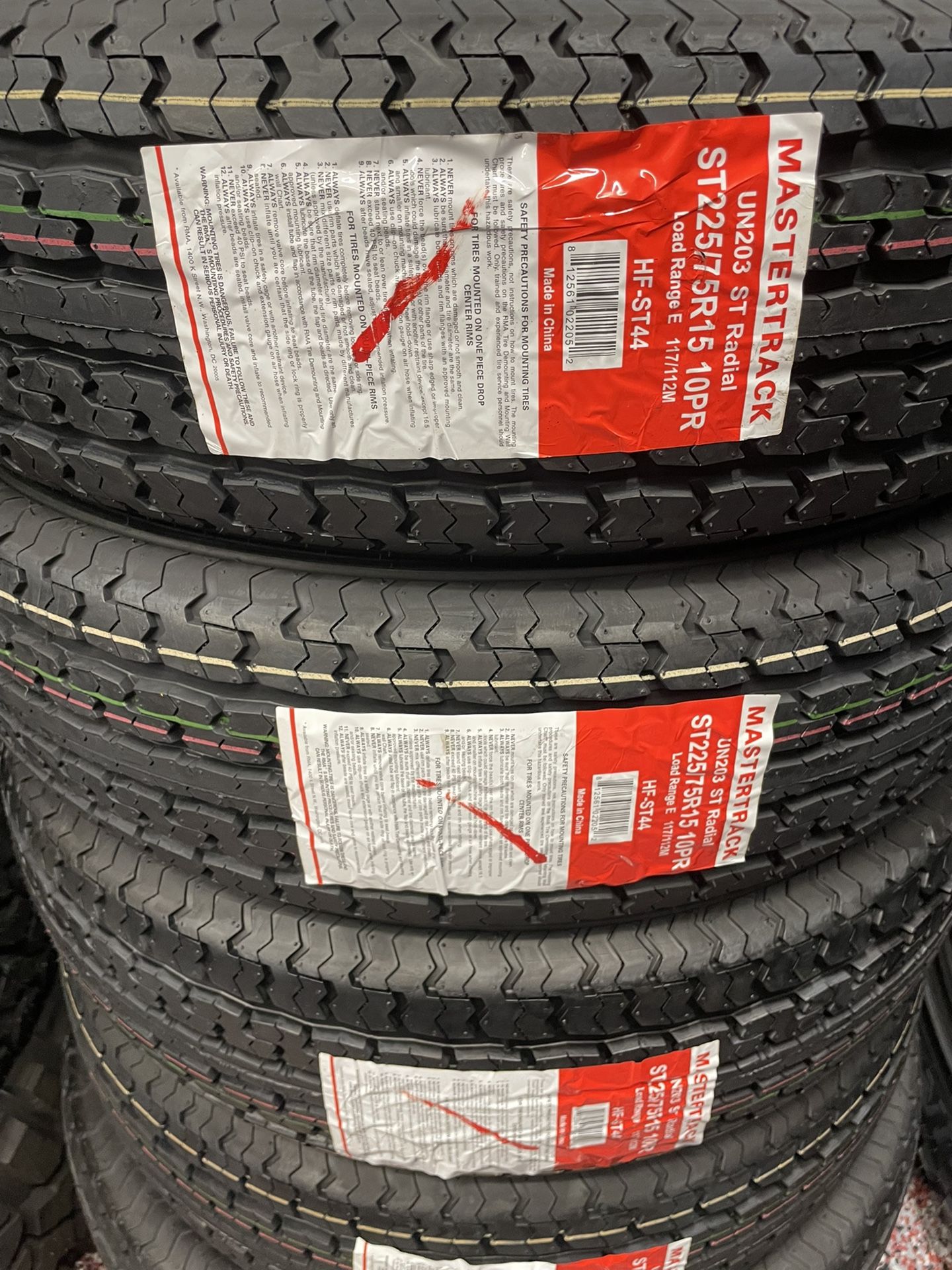 MASTERTRACK Trailer tires ST225/75R15 $94 each new 10 ply trailer tires ST 225/75/15 10 PLY 225/75R/15 10ply