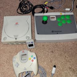 Sega Dreamcast System With Joystick 