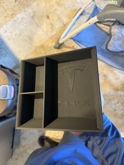 Tesla Model Y Juniper Center Console Tray