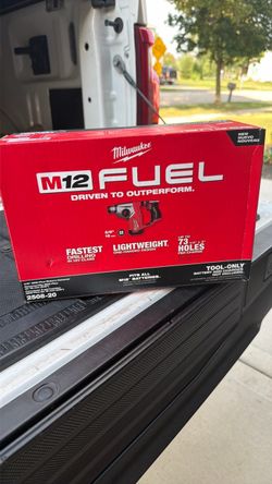 Milwaukee m12 5/8” SDS plus rotary hammer