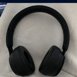 BEATS SOLO PRO 