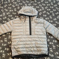 Nike Puffer Pull Over 