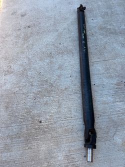 2002 Toyota 4Runner drive shaft part