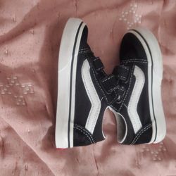 Black And White Vans For Toddlers Size 6 