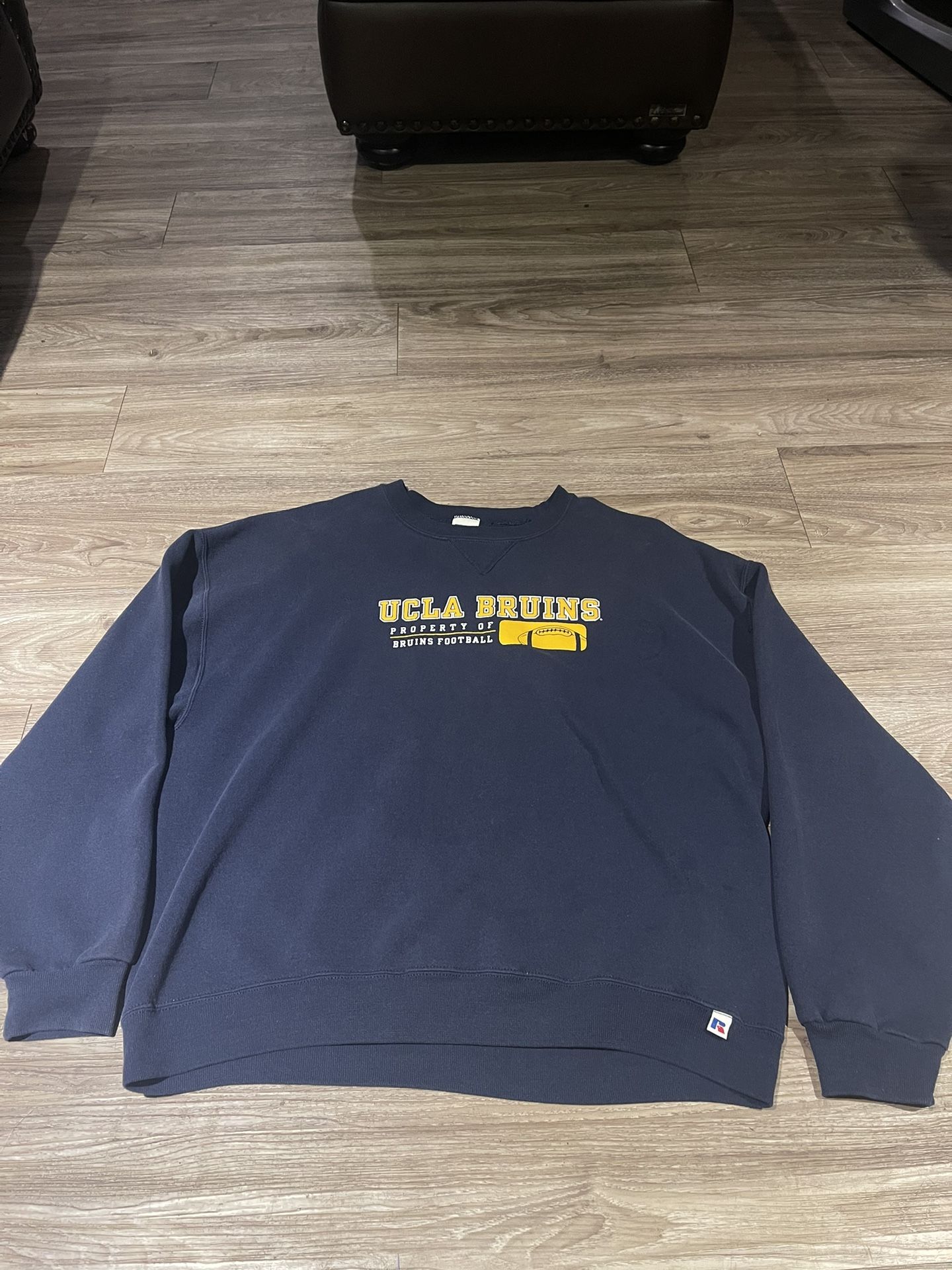 ucla crewneck