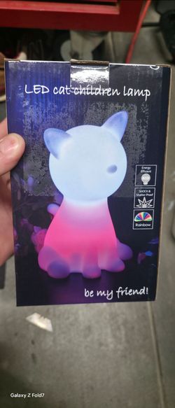 LED Cat Children's Night Light – Battery Operated Hard PVC Lamp