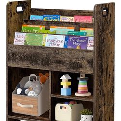 Kids toy And Book Shelf