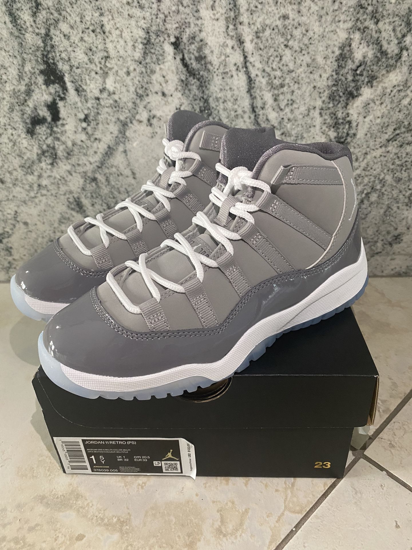 Jordan 11 Retro Cool Grey Size Y