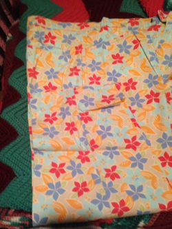 Cherokee stretch Capri sz 12