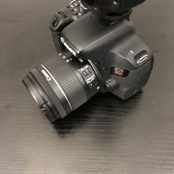 Canon EOS Rebel T7i / EOS 800D 24.2MP Digital SLR Camera - Black