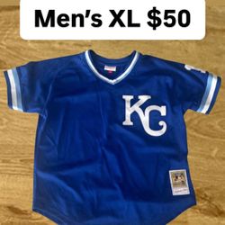 Men’s xl KC royals jersey like new condition