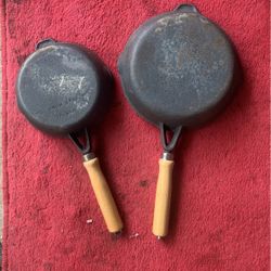 Cast Iron Skillet Lot $8