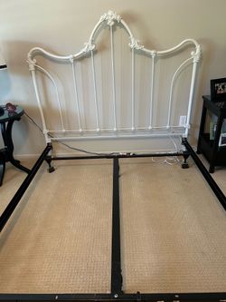 White Iron Queen Bed