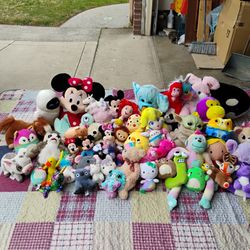 60 Plushys