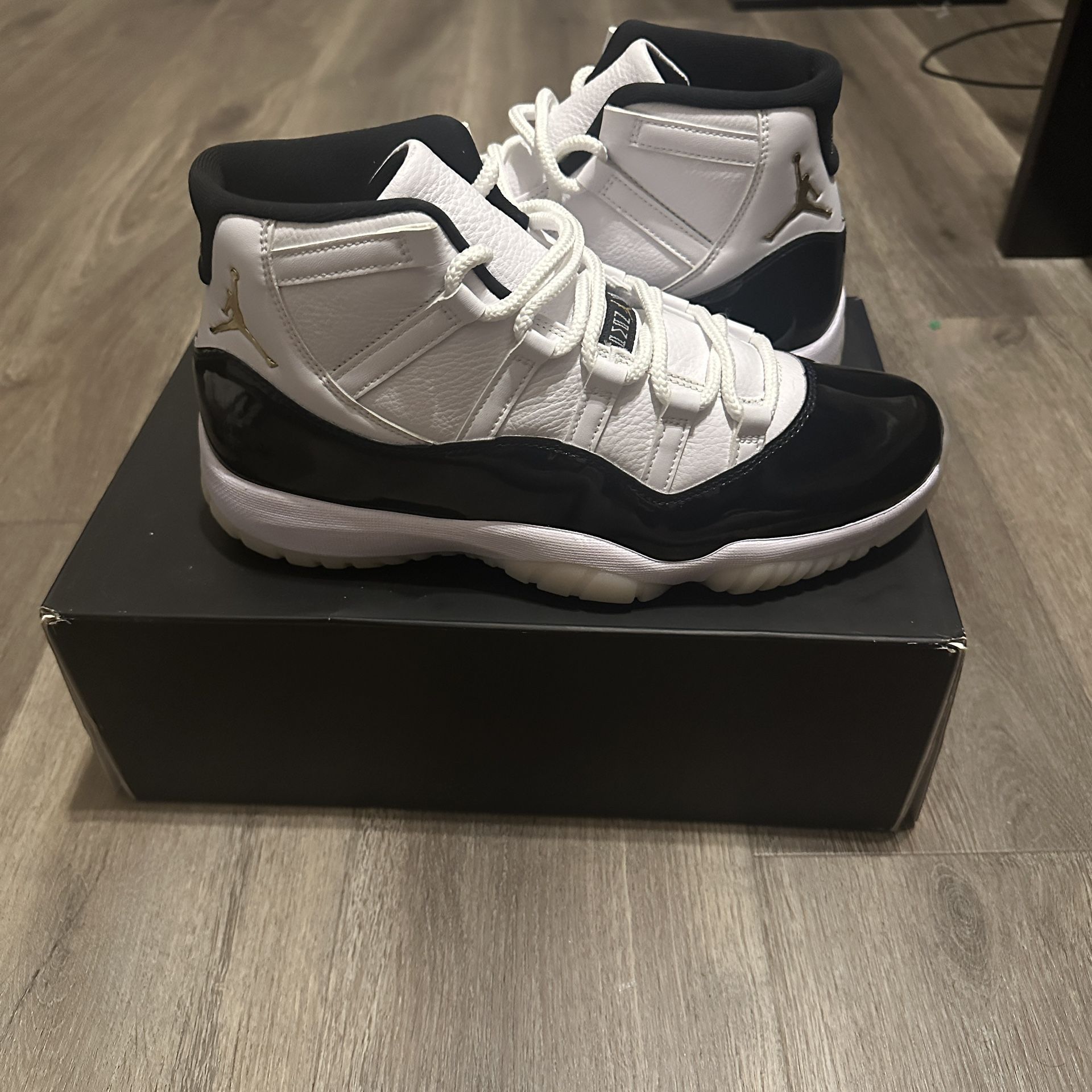 Jordan 11 Gratitude