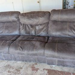 3-Piece Reclining Couch 