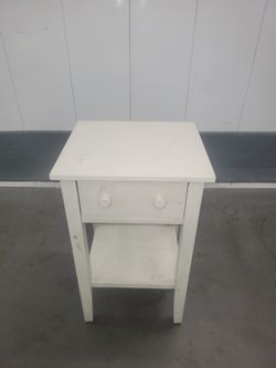 Nightstand $10 Firm