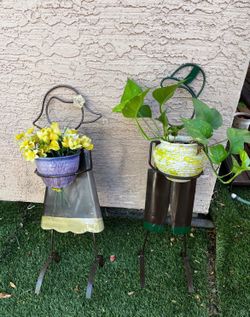 Flower Pot Holder Decor Metal Art Sculpture Garden Statue Yard Ornament
