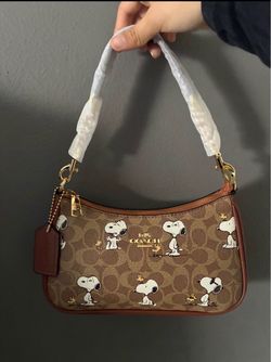 Coach X Peanuts Snoopy Purse Brand New