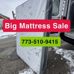 Queen Pillow top -same Day Delivery 🚚 