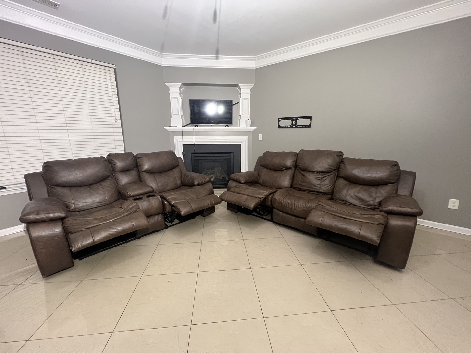 Reclinable Sofa & Loveseat (Free Delivery!)