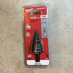 Milwaukee 7/8 in. - 1-3/8 in. #12 Black Oxide Step Drill Bit (5-Steps)