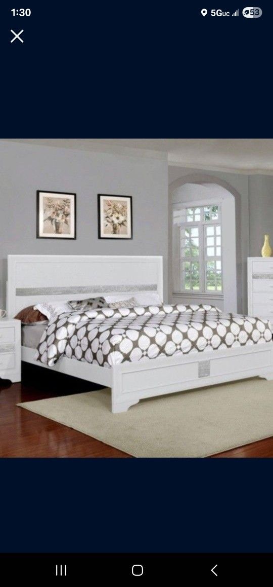New Qeen Size Bed Frame
