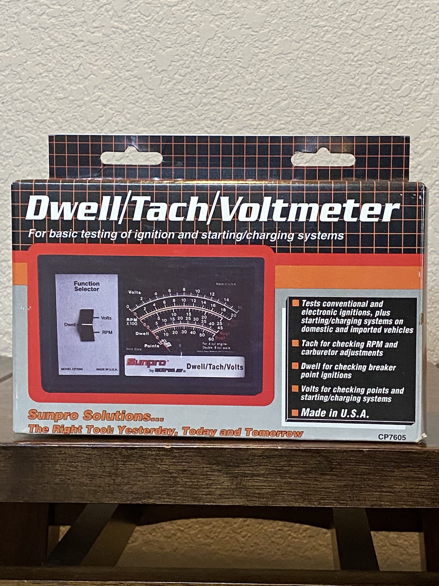 Dwell/Tach/Voltmeter Analyzer