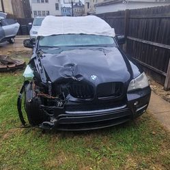 2012 BMW X5 35i (Parting Out)