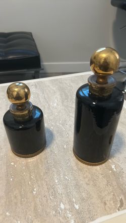 This vintage item appears to be an Art Deco Notturno Mury perfume bottle, produced in France by Baccarat for the Parisian house Mury.