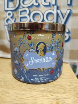Bath & Body Works Snow White Three wick candle $15