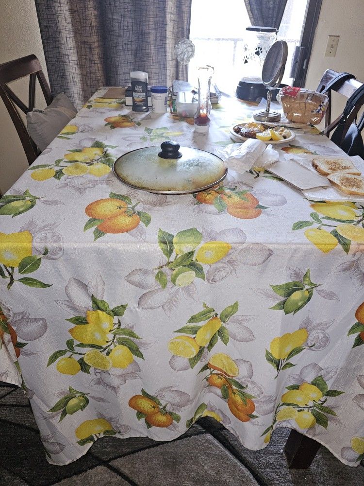 High Duning Table