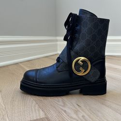 Brand New Boots Size 39 (9US) 