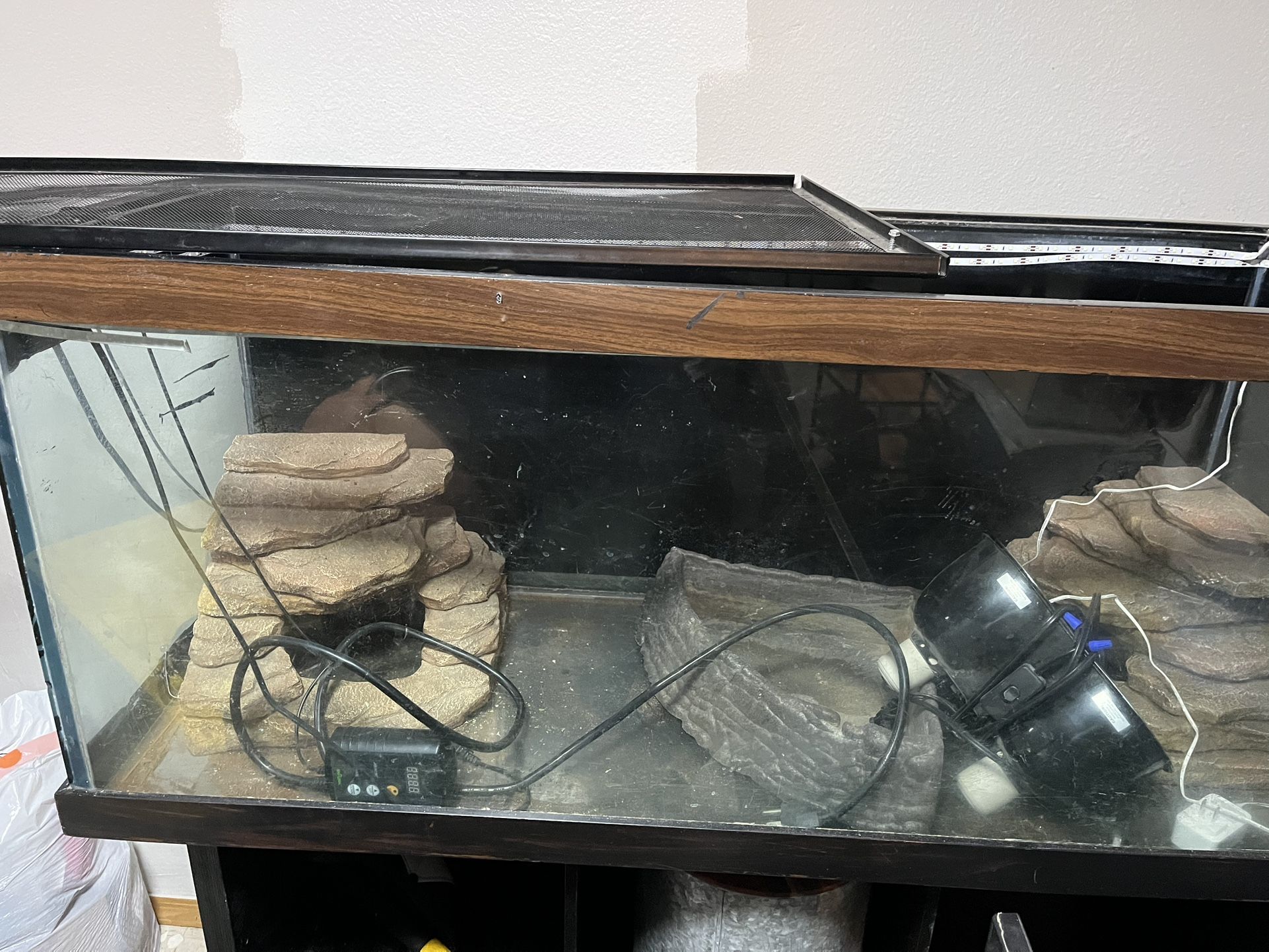 Fish Tank / Snake Tank