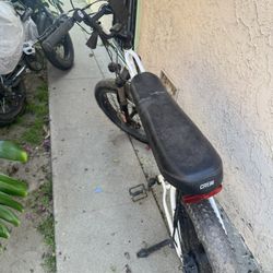 Crew Dart Electric Bike 