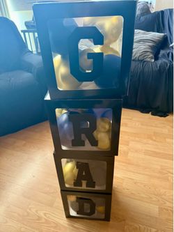 Graduation decorations