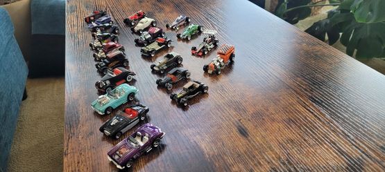 Hot Wheels HOTROD/ROADSTERS