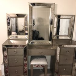 Z Gallery Full Bedroom Set 