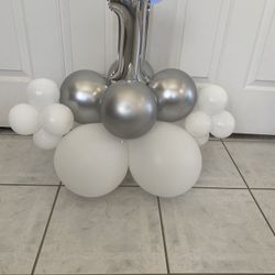 Balloon Arrangements 