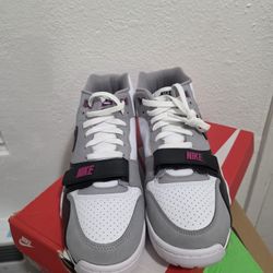 Nike Air Trainer 1