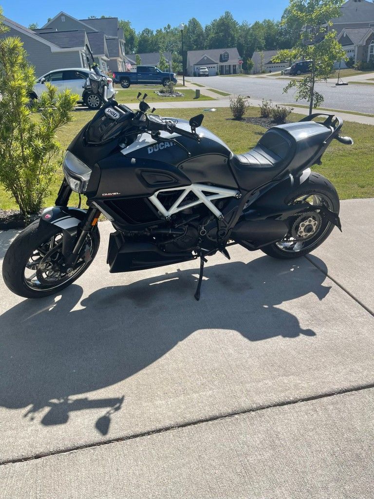 Ducati Diavel