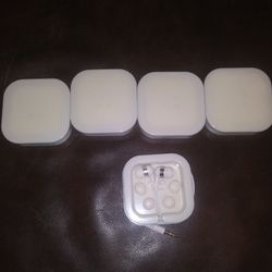 Ear Buds / Headphones (8 Pairs)