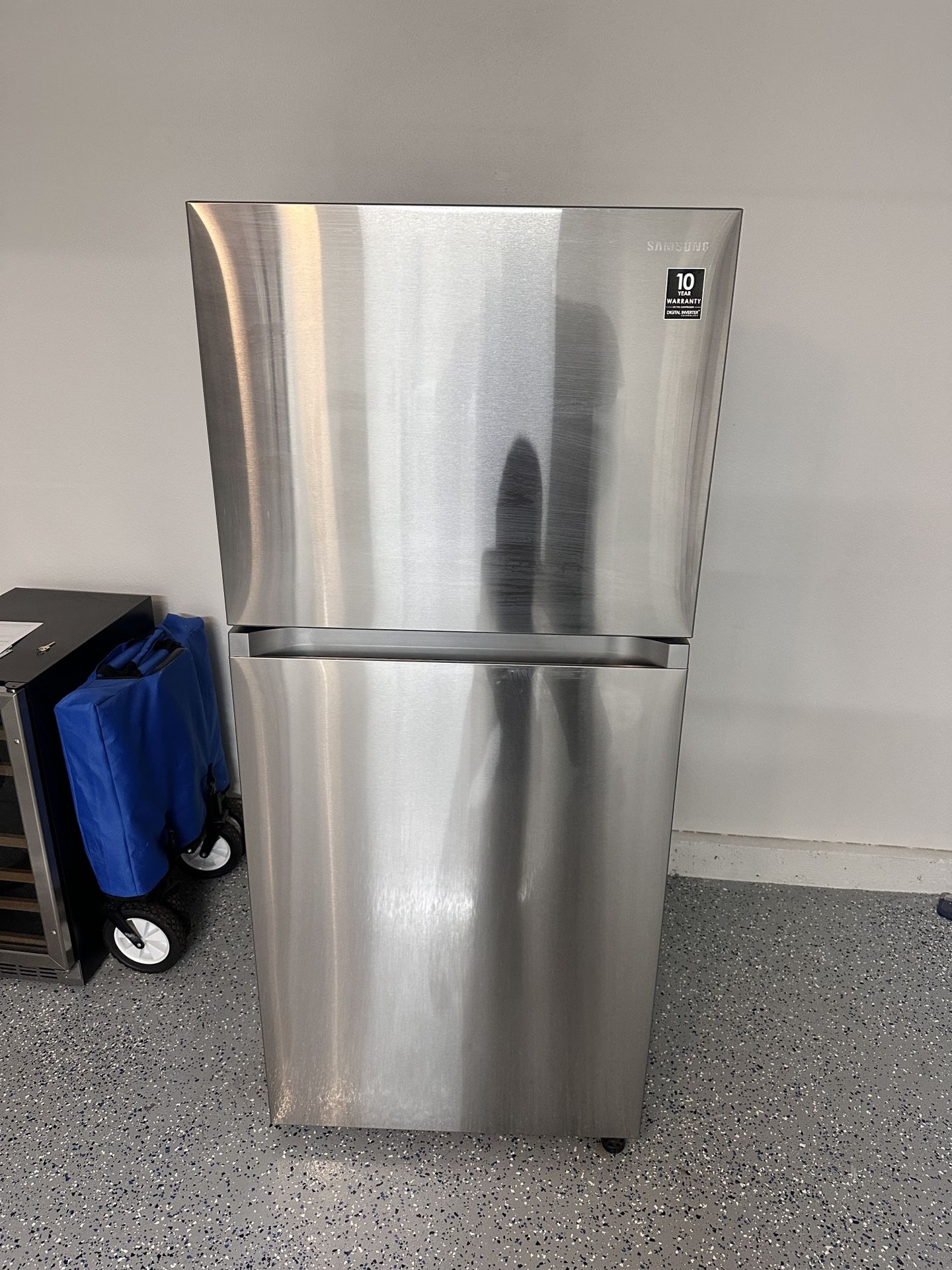 Refrigerator W36 x H96 x D24