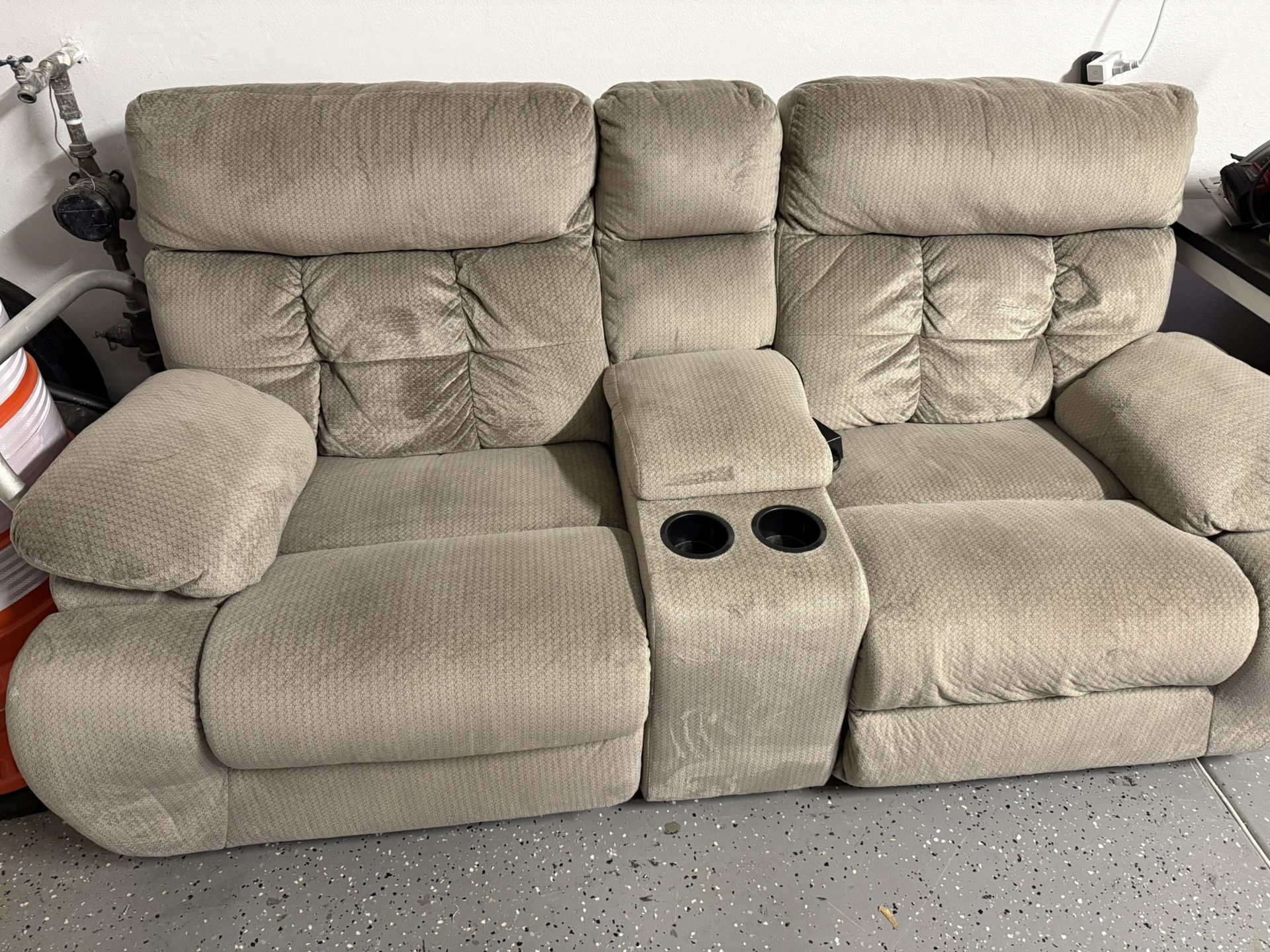 Power Reclining Love Seats With Console