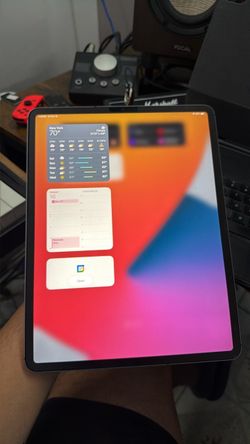 Apple iPad Pro 4th gen 256gb unlocked cellular