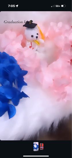 Graduation leis