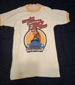 Vintage The Fonz 80s Shirt Adult Small Yellow Distressed Short Sleeve 