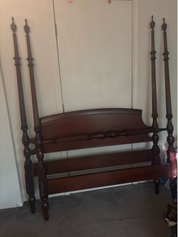 4 post full sized bed frame