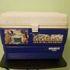 Igloo Cooler/llegaria 